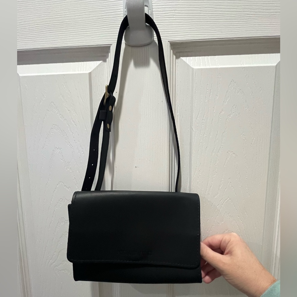 Portland Leather Black Belt bag